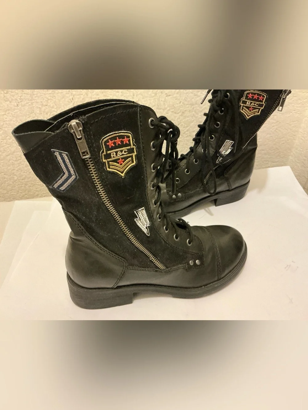 Rock & caddy  hettie Lace-Up Combat Boots with Patch Details